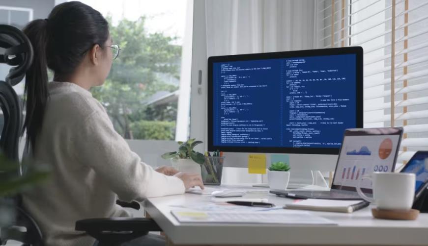 大连企业数字化解决方案:机器学习赋能商业模式升级的核心路径
